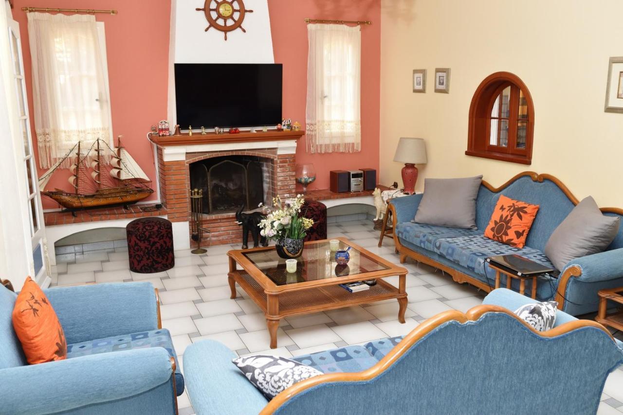 Tzivras Villa & Apartments Ласси Экстерьер фото