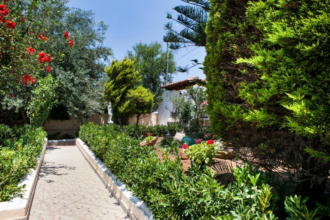 Tzivras Villa & Apartments Ласси Экстерьер фото