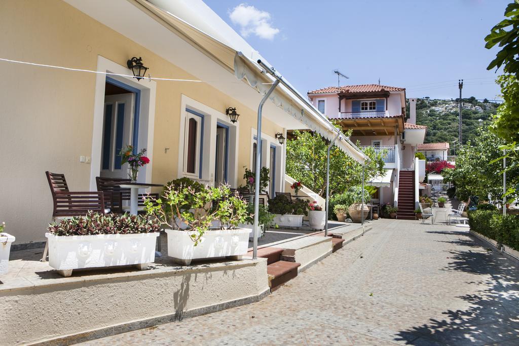 Tzivras Villa & Apartments Ласси Экстерьер фото